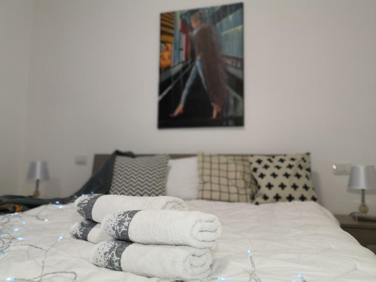 Valevalehome - Home Gallery With Fully Equipped Kitchen, Reserved Parking, Big Garden Olbia Exteriér fotografie